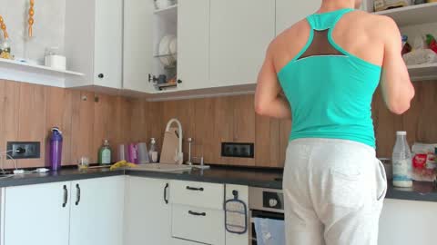 Vincent.  uncut 18cm online show from February 2025 07:55:02 AM