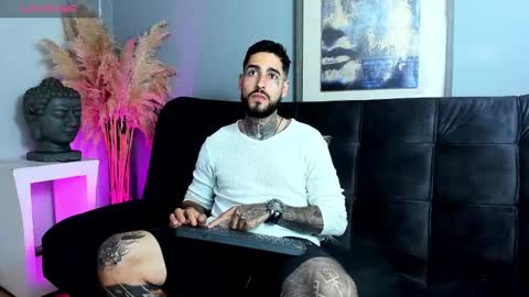 Vincent Sartori online show from October 2025 07:21:02 PM