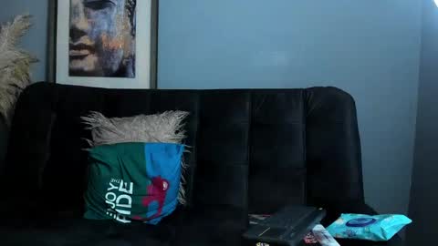 Vincent Sartori online show from October 2025 06:17:01 AM