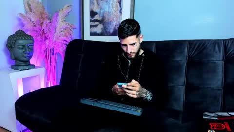 Vincent Sartori online show from November 2025 12:16:01 PM