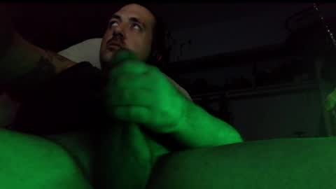 Snapshot of vineatspussnluvsit chatting on February 2026 12:21:01 PM onlyhaveeyes4u online show from February 2026 12:21:01 PM