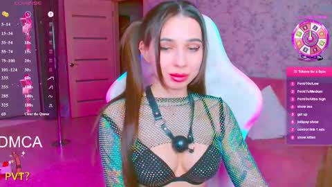 Vinkiepinkie online show from March 2026 04:34:01 PM