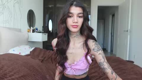 vinkitinkii online show from October 2025 06:54:02 AM