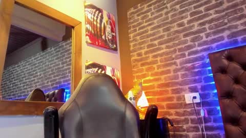 ---Vinzen--- online show from December 2025 09:49:01 AM