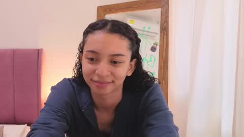 violet__15 online show from March 2026 12:08:01 PM
