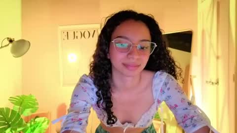 violet__15 online show from July 2026 06:40:02 PM