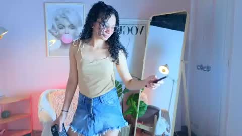 violet__15 online show from July 2026 12:11:01 PM