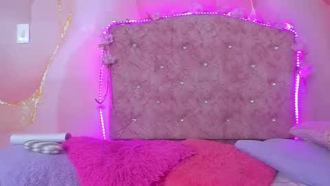 violet__taylor_ online show from March 2026 02:25:01 AM