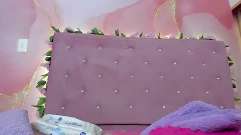 violet__taylor_ online show from June 2026 02:12:02 AM