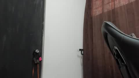 Violet and Myers online show from December 2025 07:12:02 PM