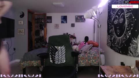 Snapshot of violet_baby_ chatting on October 2025 06:16:02 PM Your WetWildWhore online show from October 2025 06:16:02 PM