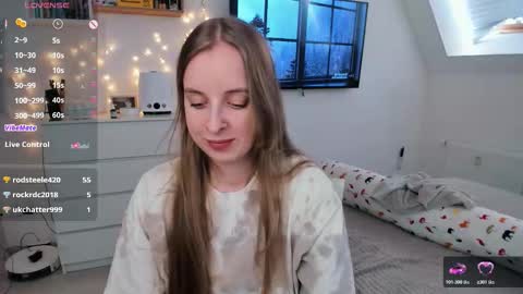 Violet online show from March 2026 12:56:02 PM