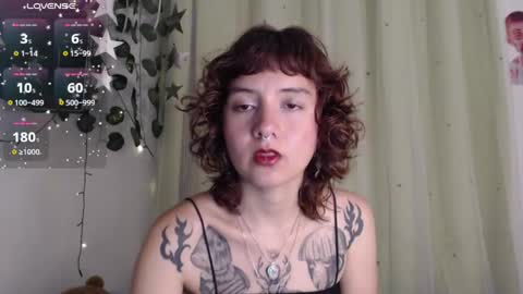 Snapshot of violet_bluee chatting on May 2026 06:08:01 AM Violet online show from May 2026 06:08:01 AM