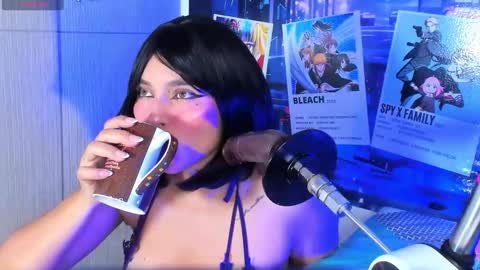 Snapshot of violet_fiore chatting on March 2026 04:23:01 PM Violet Fiore online show from March 2026 04:23:01 PM