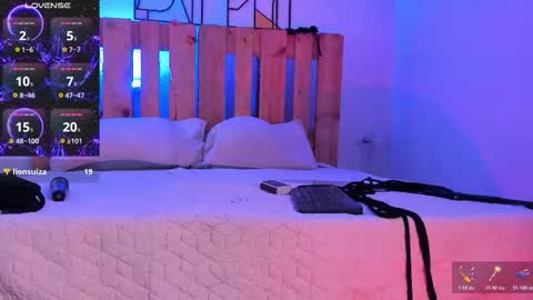 Violet Jones online show from February 2026 05:52:01 PM