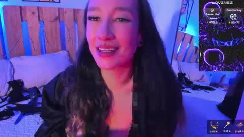 Violet Jones online show from April 2026 05:03:02 PM