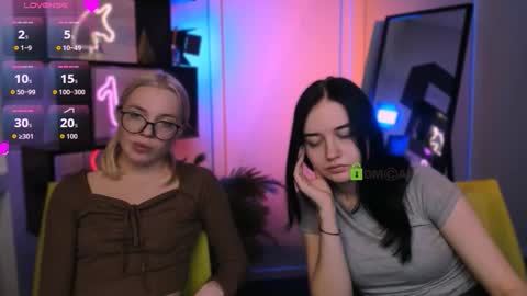 violet_moxi online show from December 2025 12:40:02 AM