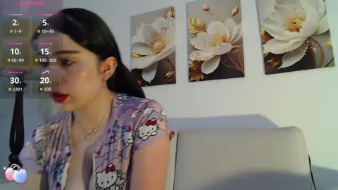 violet_tay1 online show from November 2025 10:36:01 AM