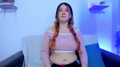 Violeta online show from February 2026 02:02:02 PM