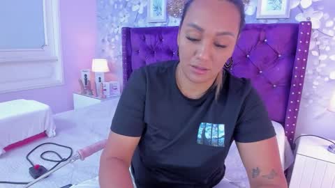 violeta_medina online show from October 2025 10:47:01 AM
