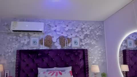 Snapshot of violeta_medina chatting on July 2026 01:58:01 AM violeta_medina online show from July 2026 01:58:01 AM