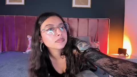 Violeta online show from July 2026 06:10:01 PM