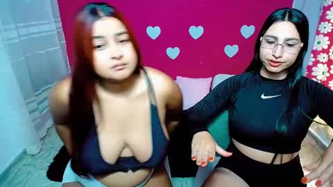 Snapshot of violeta_rouses chatting on June 2026 03:23:01 PM violeta_rouses online show from June 2026 03:23:01 PM