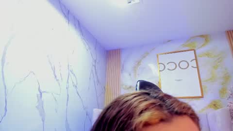 Snapshot of violeta_sub chatting on June 2026 01:08:02 PM IG violeta sub online show from June 2026 01:08:02 PM