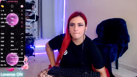 Snapshot of violetabitch chatting on February 2025 03:23:02 AM Violetta Morningstar online show from February 2025 03:23:02 AM