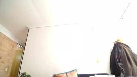 Violeta Gmez online show from February 2025 05:46:02 PM