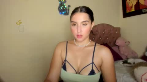 Jimena online show from September 2025 12:11:01 AM