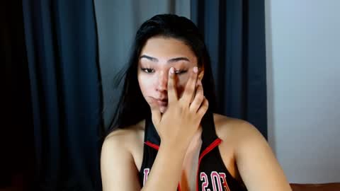 violet online show from February 2025 03:27:02 PM