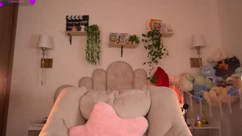 violeth___ online show from February 2026 01:06:01 PM