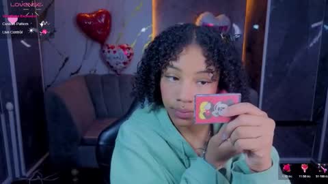 violeth_b online show from February 2026 01:38:02 PM