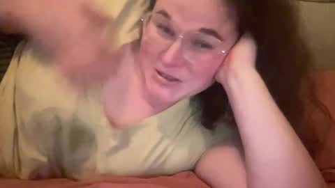 Snapshot of violetlyhappy chatting on March 2026 10:47:01 PM violetlyhappy online show from March 2026 10:47:01 PM