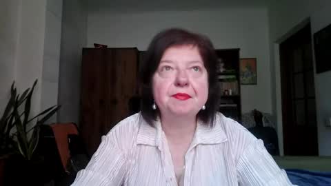Snapshot of violetpulse chatting on April 2026 10:46:01 AM violetpulse online show from April 2026 10:46:01 AM