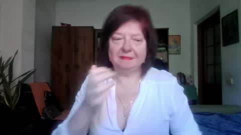 Snapshot of violetpulse chatting on May 2026 11:40:02 AM violetpulse online show from May 2026 11:40:02 AM