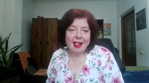 Snapshot of violetpulse chatting on May 2026 01:39:02 PM violetpulse online show from May 2026 01:39:02 PM