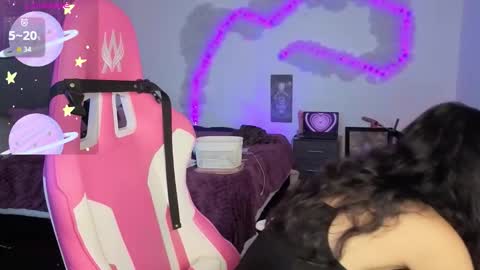   online show from February 2026 07:26:01 PM