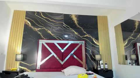 Violet Rose online show from December 2025 08:59:01 PM