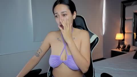 violetskinny online show from February 2026 07:56:02 PM