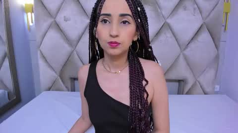 Violett  online show from February 2026 08:27:01 PM