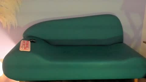 violetta_bold online show from February 2025 05:39:02 PM