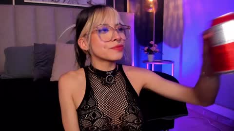 Violetta nur online show from December 2024 08:11:02 AM