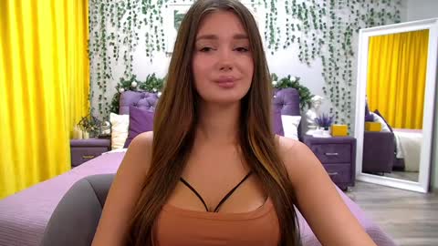 Snapshot of violettacosmo chatting on December 2024 06:49:01 PM ViolettaCosmo online show from December 2024 06:49:01 PM