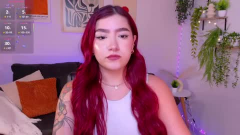 Snapshot of violettcastel chatting on April 2026 11:07:01 PM Violett Castel online show from April 2026 11:07:01 PM
