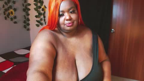 Snapshot of violette_plus chatting on January 2025 10:02:01 PM Call me valeria online show from January 2025 10:02:01 PM