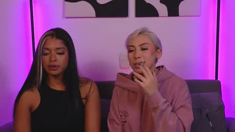 Violet online show from February 2025 05:24:01 AM