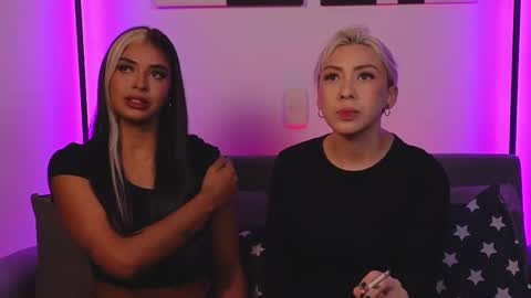 Violet online show from February 2025 02:42:01 AM