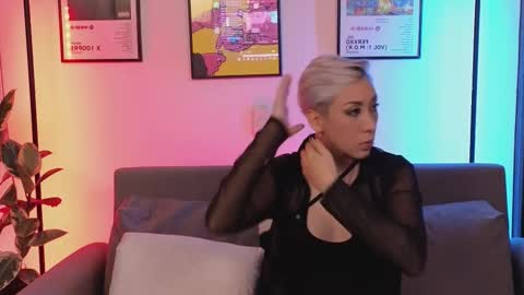 Violet online show from March 2026 02:17:02 AM